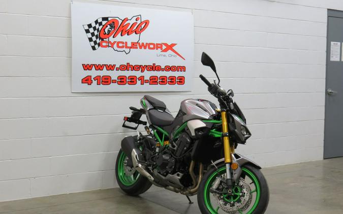 2025 Kawasaki Z900 SE ABS