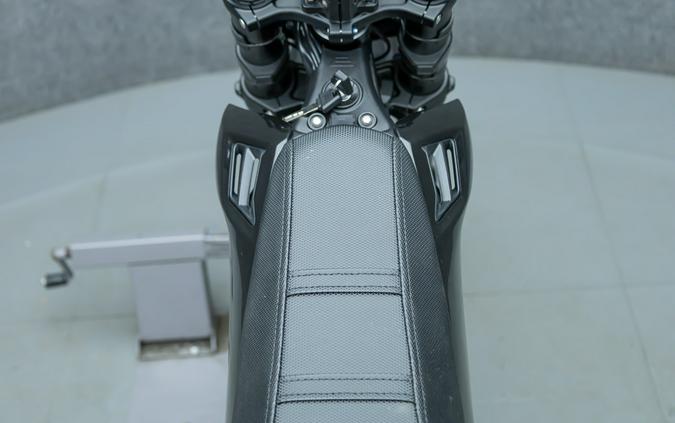 2027 E RIDE PRO SS 4.0 LONG SEAT