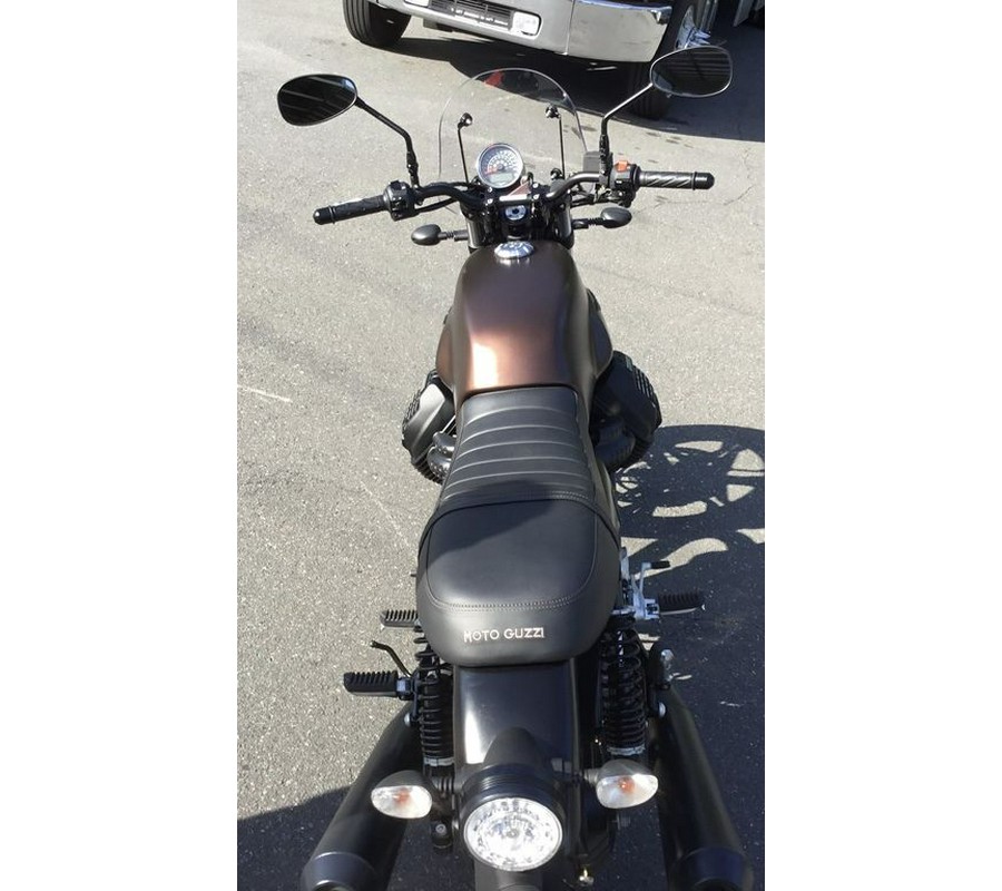 2019 Moto Guzzi V7 III Stone