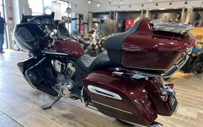 2022 Indian Motorcycle® Pursuit Limited with Premium Package Maroon Metallic/Crimson Metallic