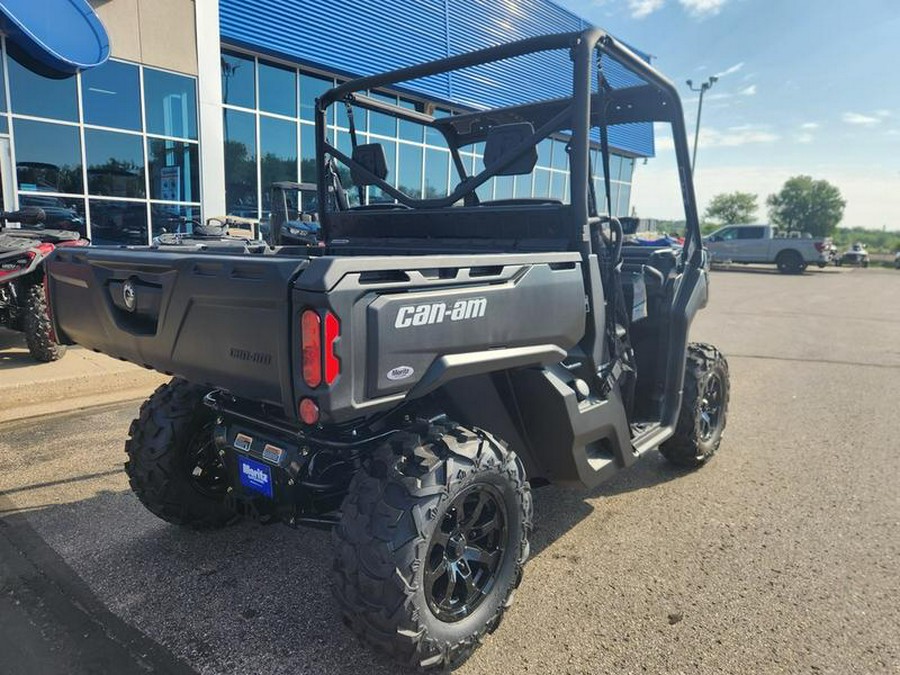 2025 Can-Am® Defender DPS HD9 Stealth Black