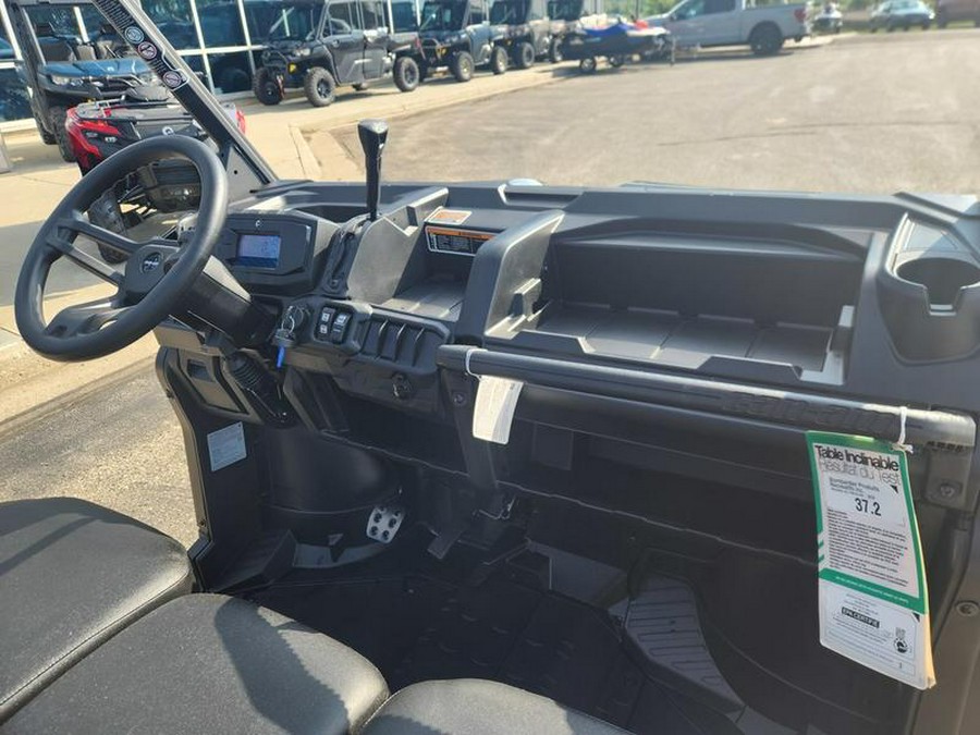 2025 Can-Am® Defender DPS HD9 Stealth Black