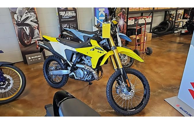 2025 Suzuki DR-Z 4S