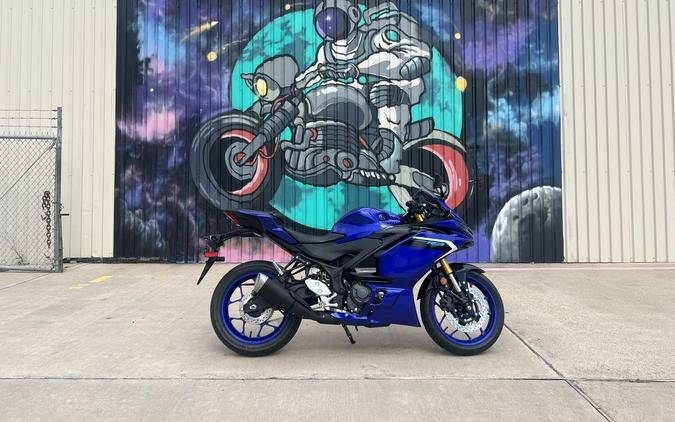2025 Yamaha YZF-R3