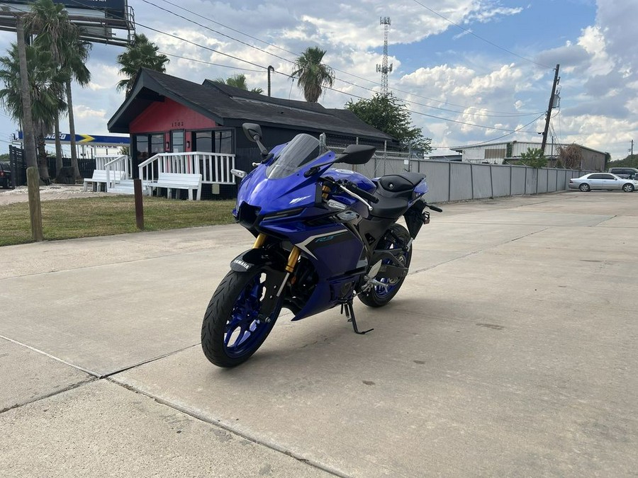2025 Yamaha YZF-R3
