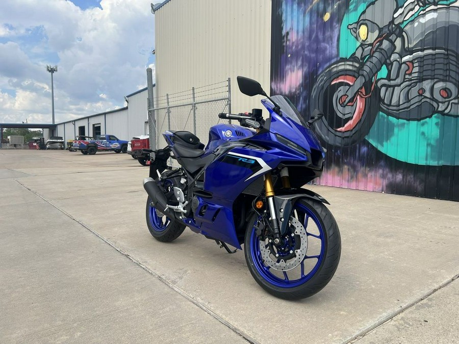 2025 Yamaha YZF-R3