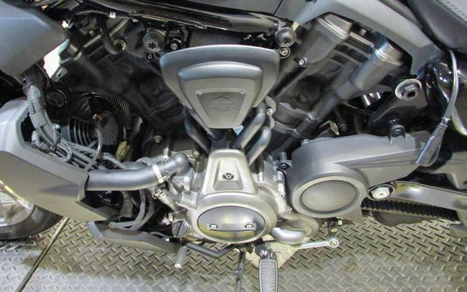 2023 Harley-Davidson® RH975S - Nightster™ Special