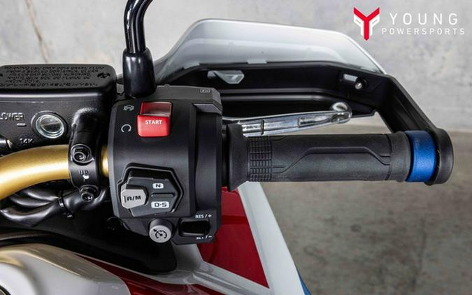 2025 Honda Africa Twin Adventure Sports ES DCT