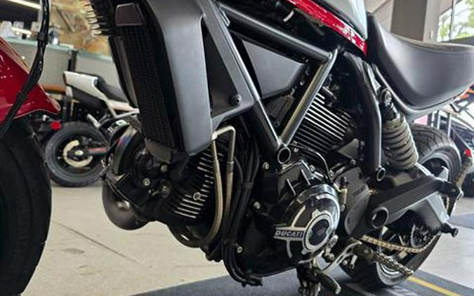 2022 Ducati Scrambler Icon Dark