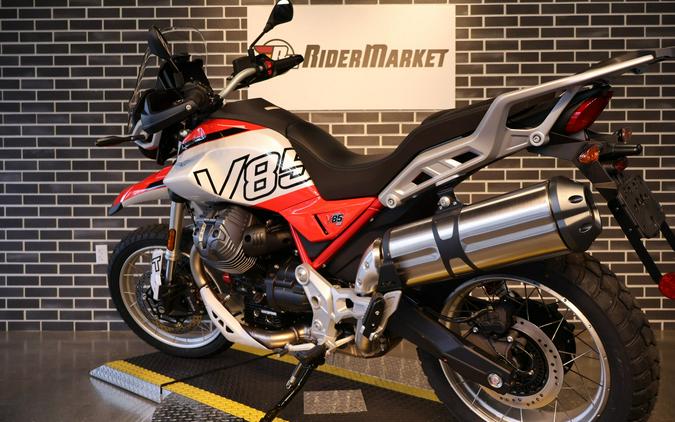2025 Moto Guzzi V85 TT