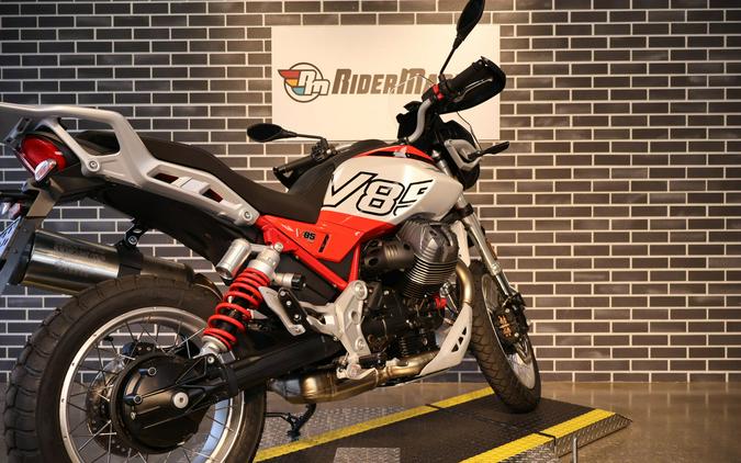2025 Moto Guzzi V85 TT
