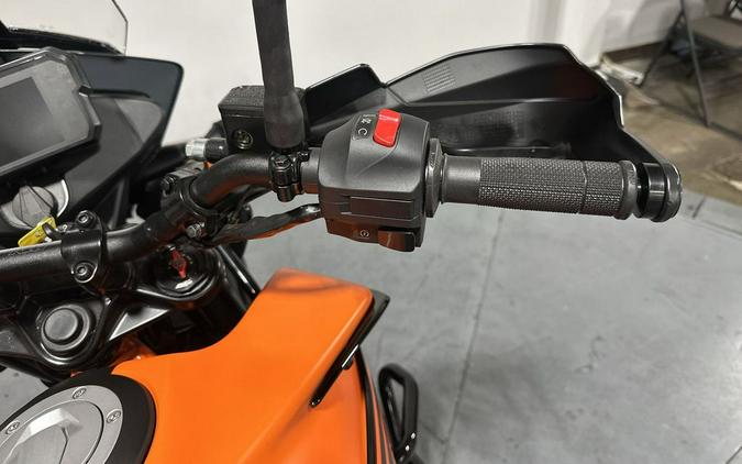 2024 KTM Adventure 390