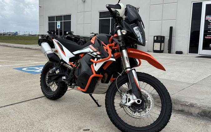 2022 KTM 890 Adventure R