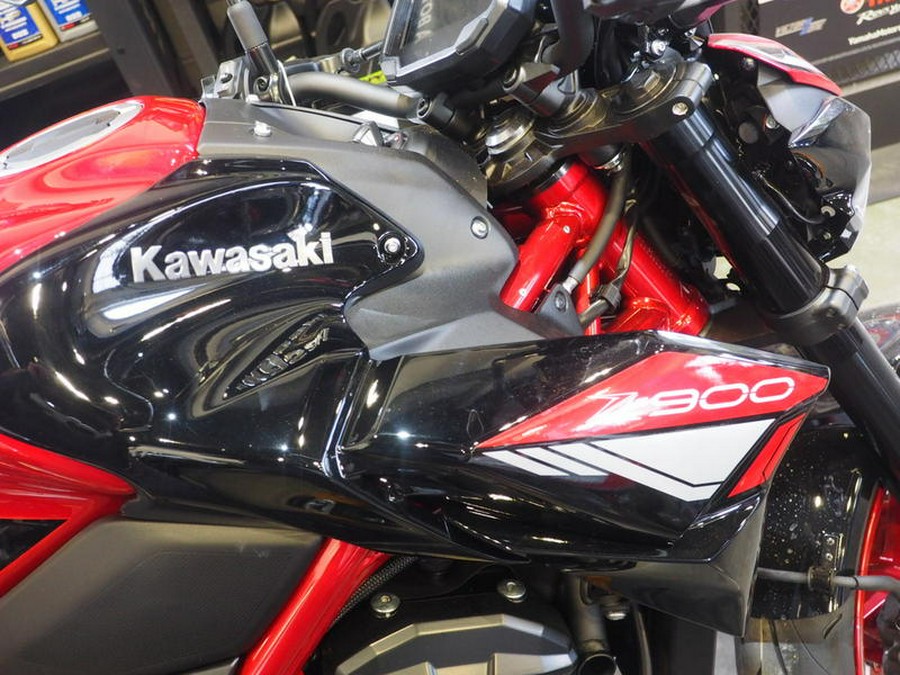 2024 Kawasaki Z900 ABS Candy Persimmon Red/Ebony