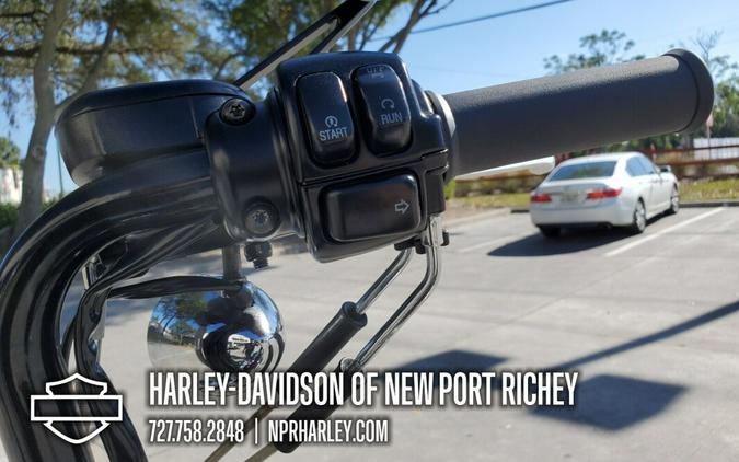 2006 Harley-Davidson 1200 Custom