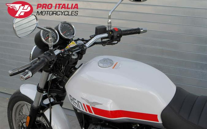 2024 Moto Guzzi V7 Special