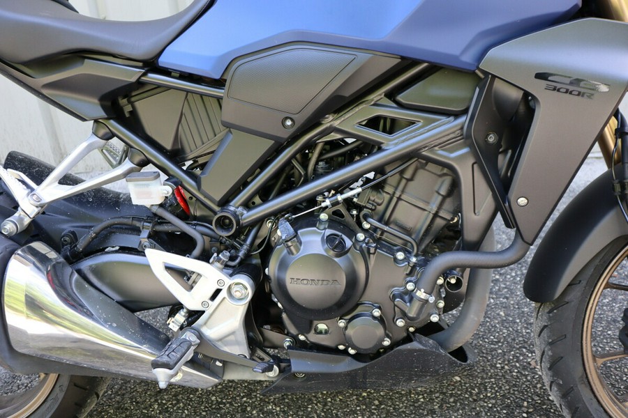 2021 Honda Powersports CBR300R