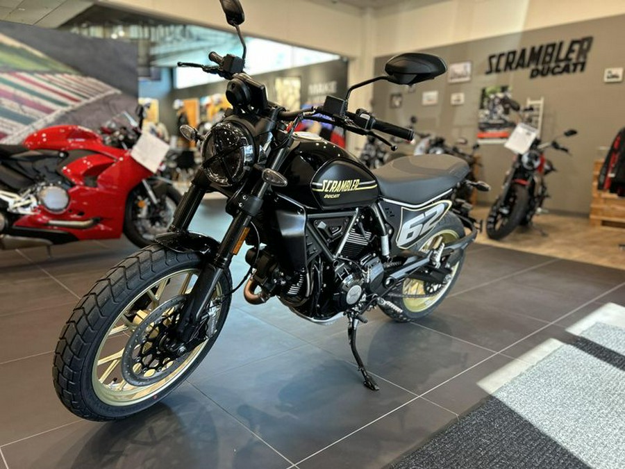 New 2025 Ducati SCR 800 FT