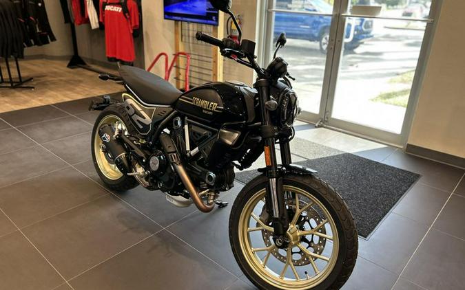 New 2025 Ducati SCR 800 FT