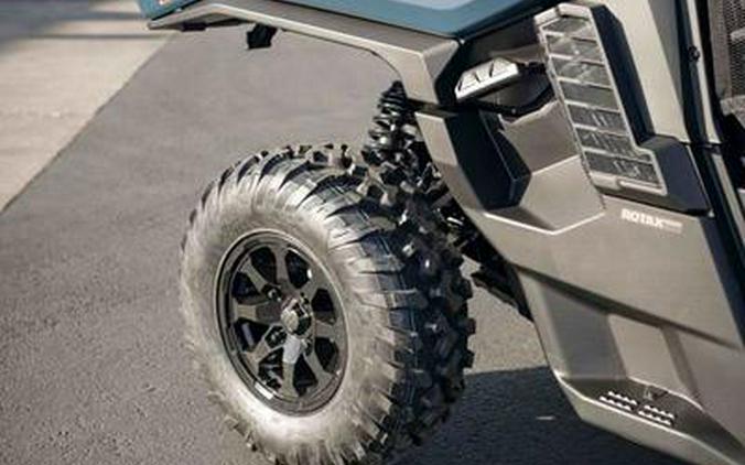2026 Can-Am® Defender MAX XT HD11