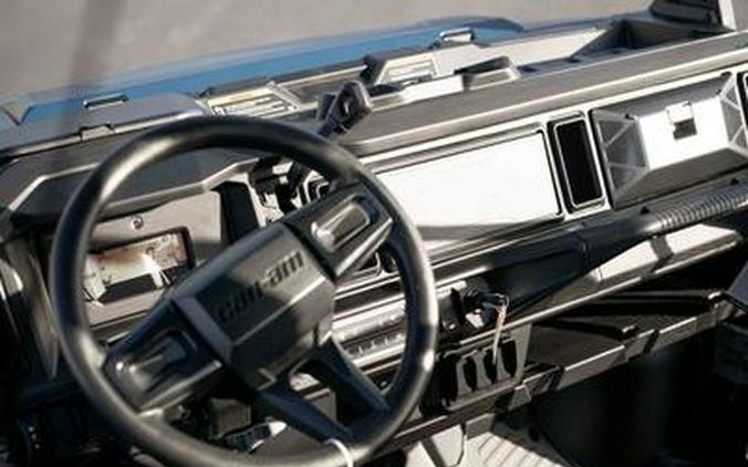 2026 Can-Am® Defender MAX XT HD11