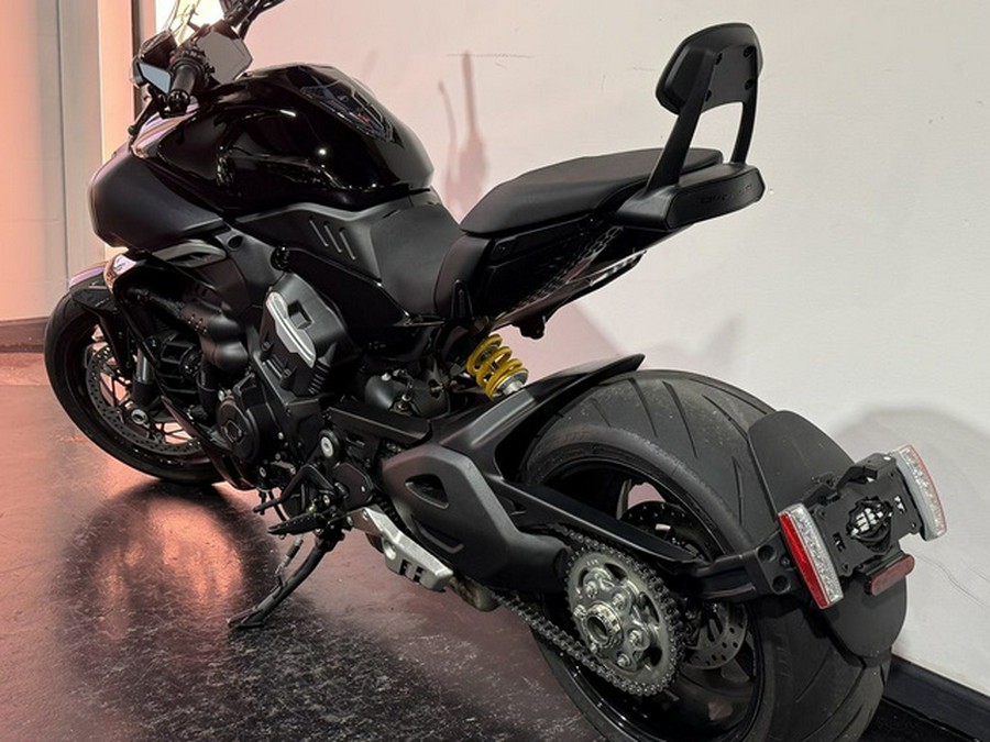 2024 Ducati Diavel V4 Black