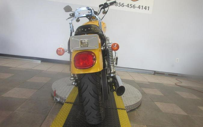 2005 Harley-Davidson® XL883C - Sportster® Custom 883C