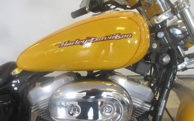 2005 Harley-Davidson® XL883C - Sportster® Custom 883C