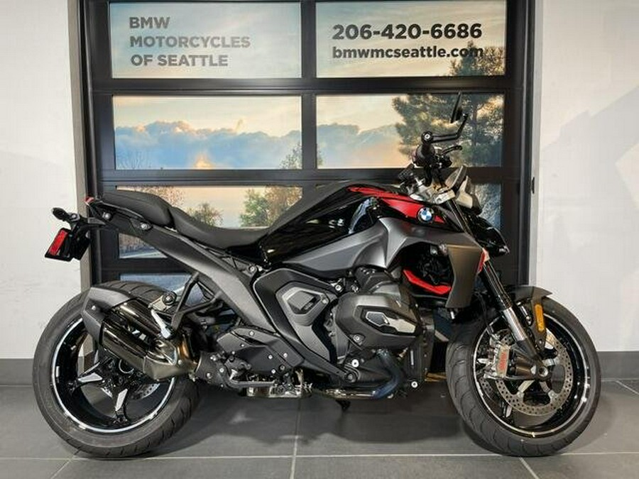 2026 BMW R 1300 R