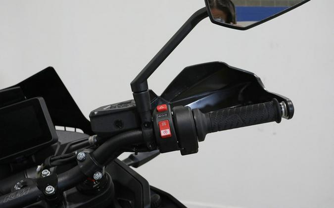 2024 KTM SMT 890 890