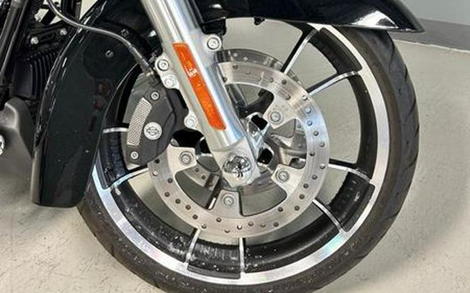 2023 Harley-Davidson® FLTRX - Road Glide®