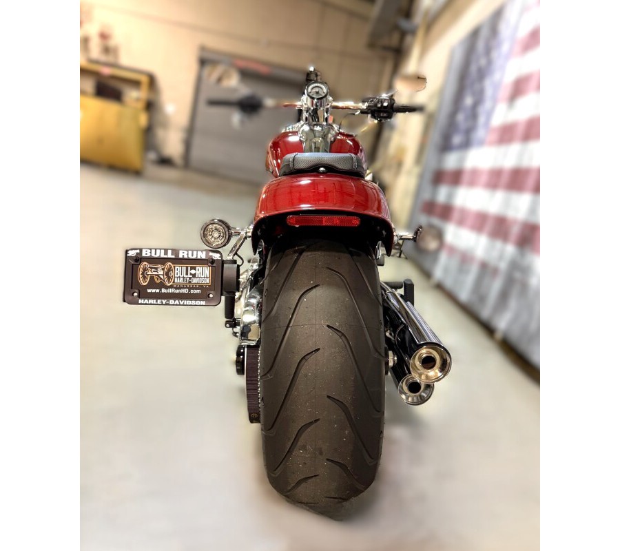 2025 Harley-Davidson Breakout