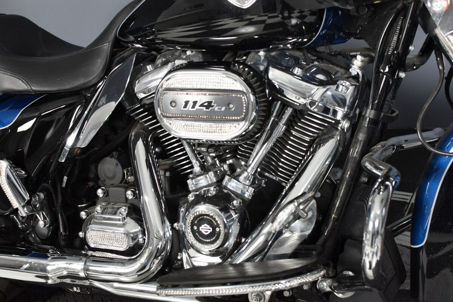 2022 Harley-Davidson Road Glide Special