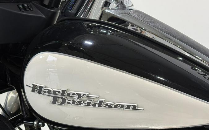 2014 Electra Glide Standard Police Black and White