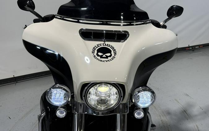 2014 Electra Glide Standard Police Black and White