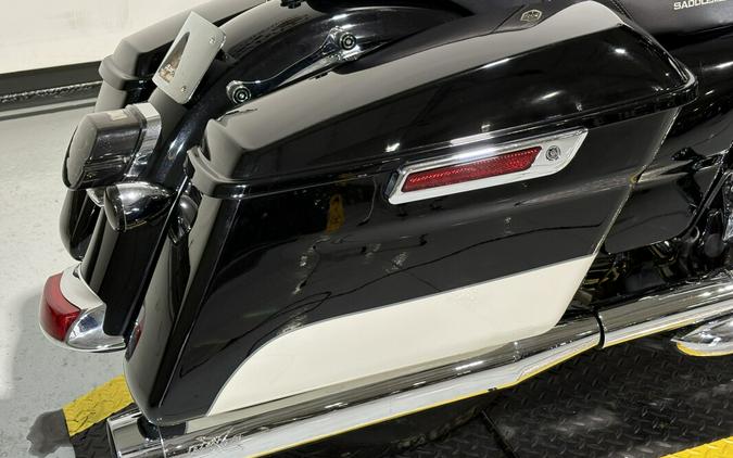 2014 Electra Glide Standard Police Black and White