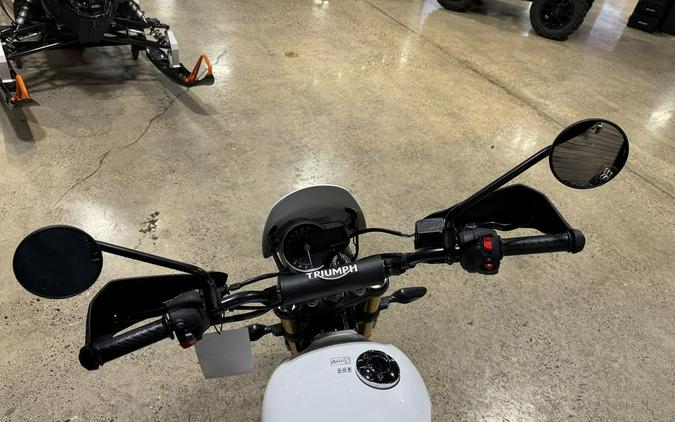 2026 Triumph Scrambler 400 XC Vanilla White