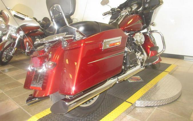 2009 Harley-Davidson® FLTR - Road Glide®