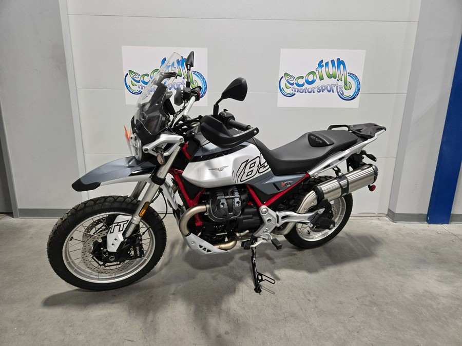 2025 Moto Guzzi V85 TT
