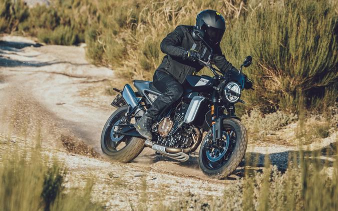 2025 Husqvarna Svartpilen 801