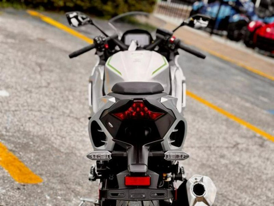 2024 Kawasaki CX500ARFNL Ninja 7 Hybrid (ABS)