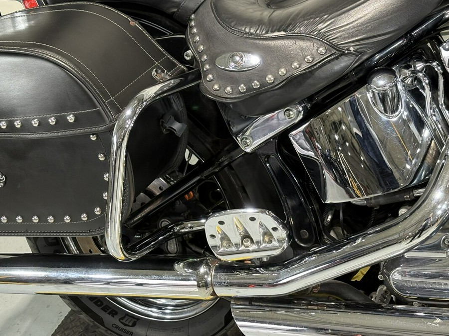 2008 Harley-Davidson® Heritage Softail® Classic Vivid Black