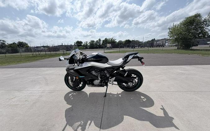 2026 CF Moto Cycle 675SS