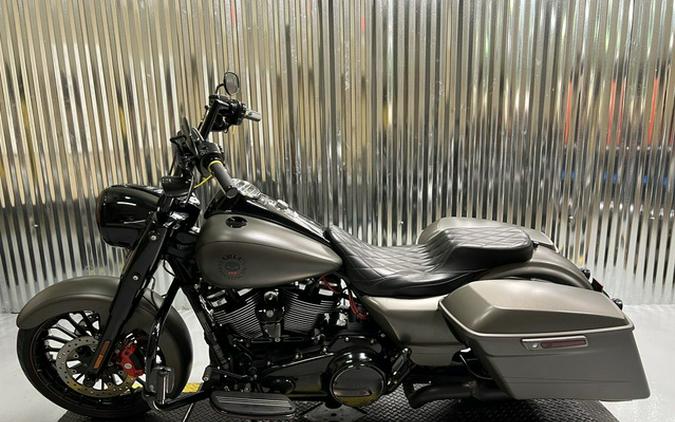 2018 Harley-Davidson FLHRXS - Road King Special FLHRXS