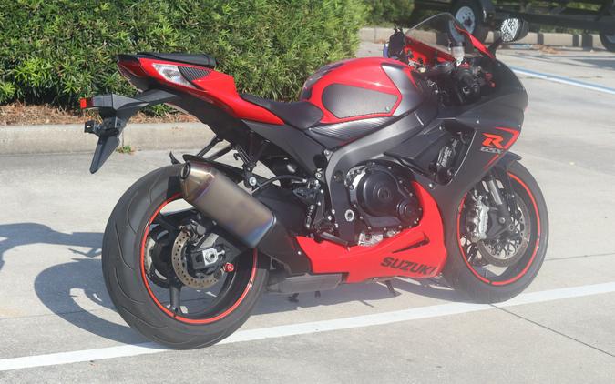 2016 Suzuki Motor of America Inc. GSX-R600