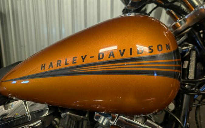 2014 Harley-Davidson BREAKOUT