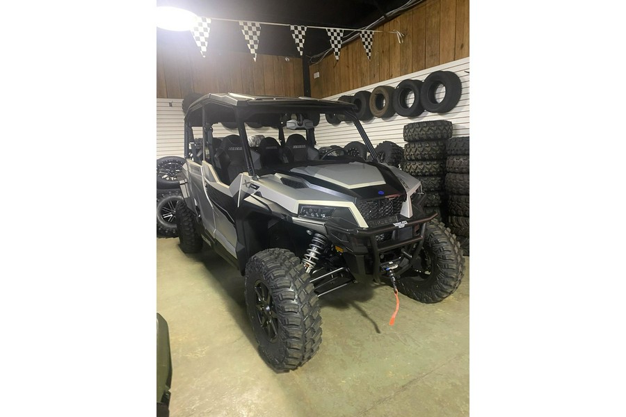 2024 Polaris Industries GENERAL® XP 4 1000 Ultimate