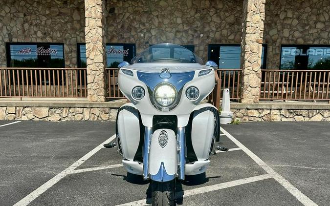 2018 Indian Motorcycle® Roadmaster® ABS Pearl White over Star Silver with CSC Arrow Trike Kit