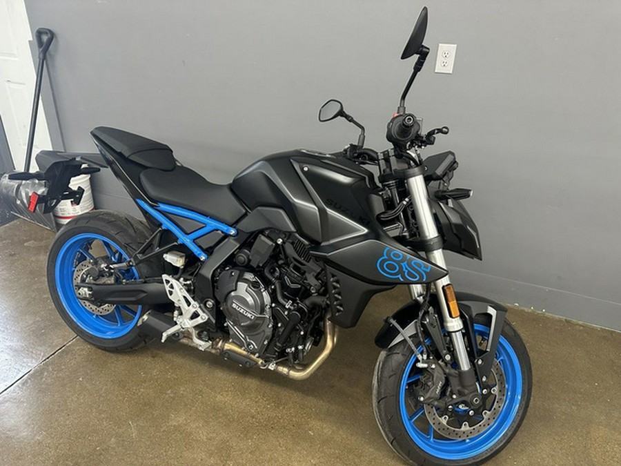 2024 Suzuki GSX 8S