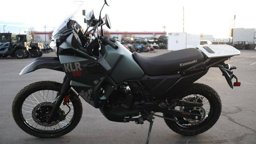 2025 Kawasaki KLR®650 Metallic Matte Old School Green ABS
